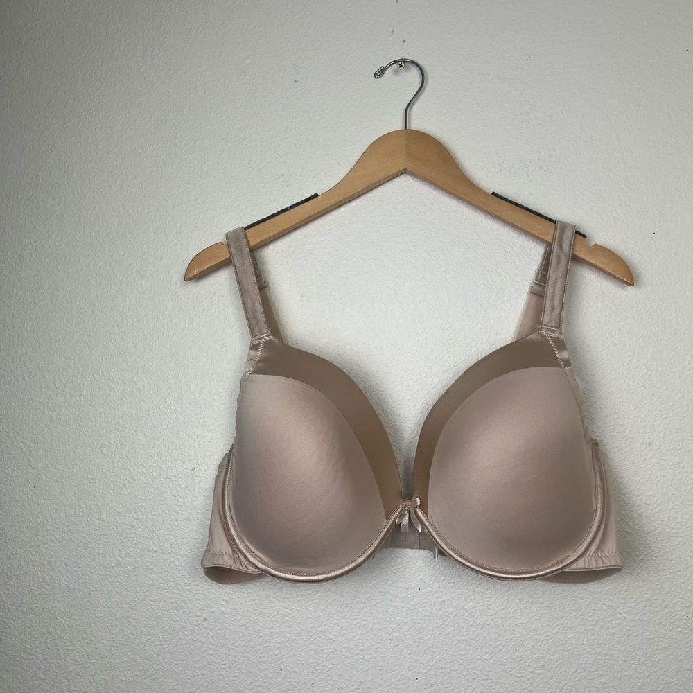 Avenue Body Underwire bra size 46 B